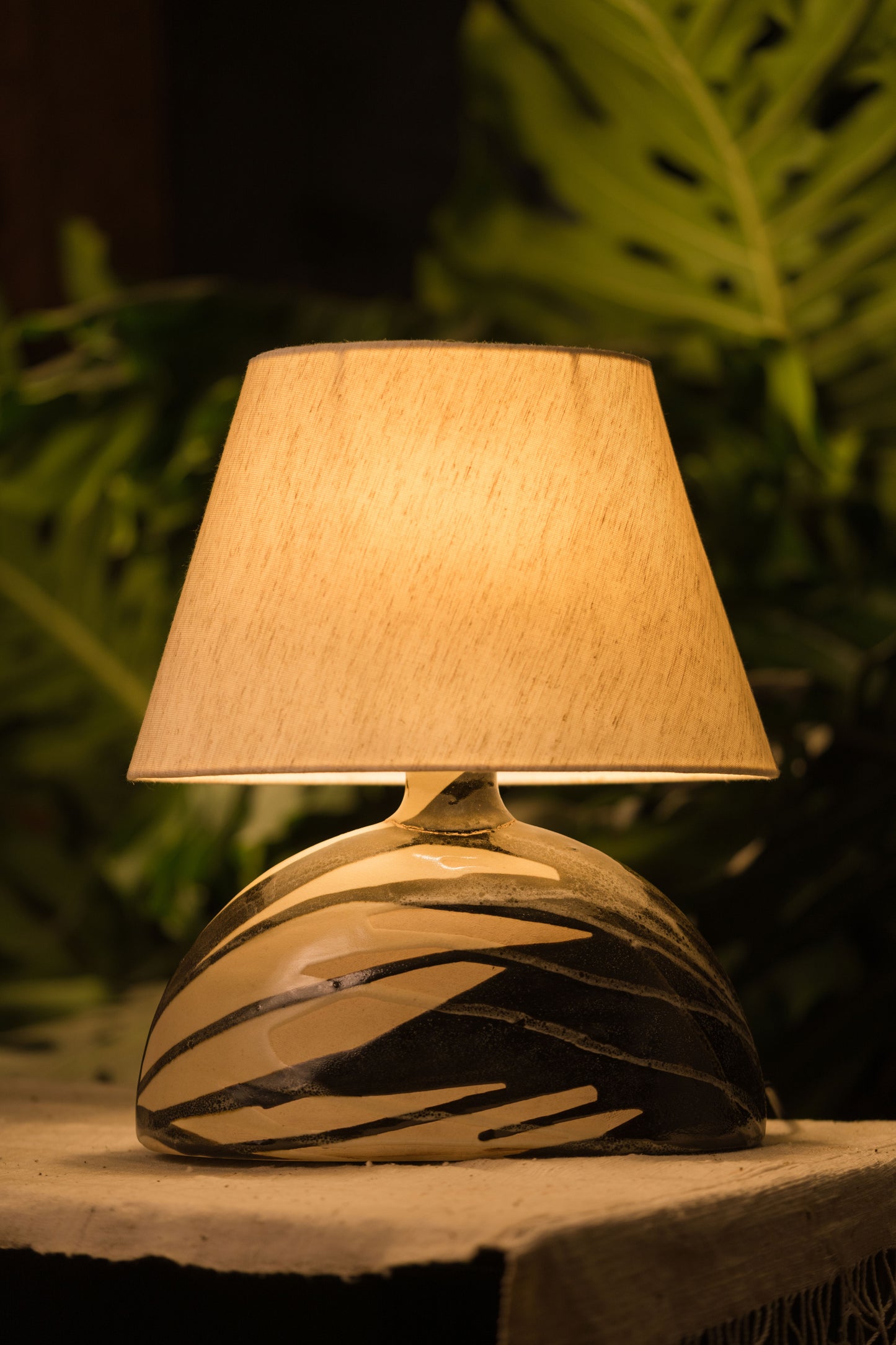 Eclipse Half Moon Lamp